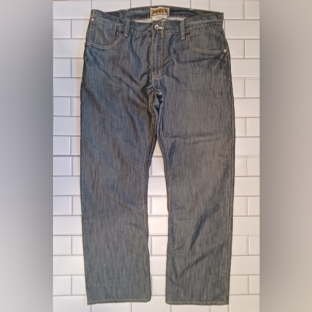 Levi's Men 514 Straight Leg Jeans 40 x 32